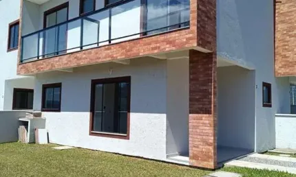 Casa com 2 quartos à venda na alessandra de andrade klettenberg, 548, guarda do cubatão, palhoça, 72 m2 por r$ 449.000