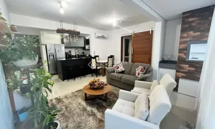 Apartamento com 2 quartos à venda na Rua dos Cravos, 220, Pedra Branca, Palhoça, 66 m2 por R$ 550.000