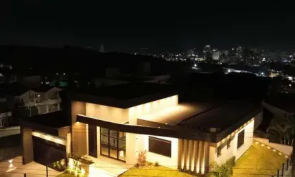 Casa com 3 quartos à venda na Rua das Emas, 35, Pedra Branca, Palhoça, 320 m2 por R$ 2.390.000