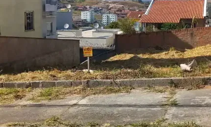 Terreno à venda no Santa Teresa, Poços de Caldas 