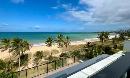Flat pé na areia do Bessa! Todo mobiliado, pronto para alugueis por temporada.