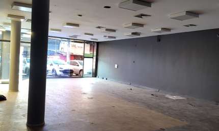 Excelente imóvel para aluguel com 336 metros quadrados em Pau da Lima - Salvador - BA