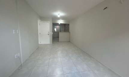 Apartamento com 2 quartos para alugar na Estrada do Outeiro Santo, 1728, Taquara, Rio de Janeiro