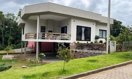 Casa de 334 m2 para venda por R$ 790.000,00 na serra gaúcha.