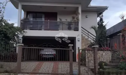 Casa com 3 quartos à venda na Leopoldo Antônio Neumann, 21, Linha Imperial, Nova Petrópolis