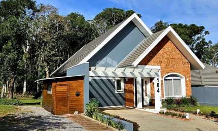 Casa térrea mobiliada com alto padrão de acabamento - pronta para morar