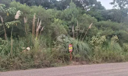 Terreno na serra gaúcha com 390 m2 em área residencial com vista.