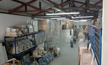 Imóvel para alugar possui 540 metros quadrados com 1 escritório na Vila Bertioga - São Paulo - SP