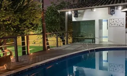 Casa com vista para a Lagoa da Pampulha, 4 dormitórios, 1000 m² em Belo Horizonte!