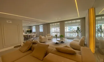Apartamento à venda, 100% reformado, 300 m², 4 dorms, 3 suítes, vista mar na Vila Rica.