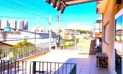 Casa com 2 quartos à venda na Rua Maria Eudóxia de Oliveira Negry, 18, Bela Vista, Osasco