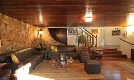 Sobrado para venda com 798m² total e 4 dormitórios no Alto de Pinheiros