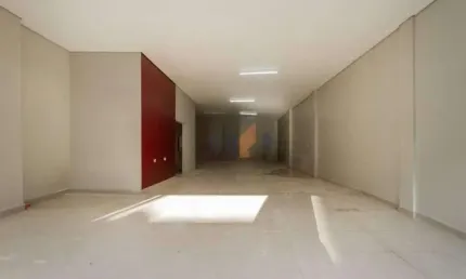 Galpão com 480 m² na Barra Funda para vender ou alugar