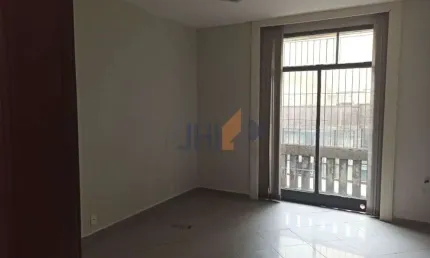 Duas salas comerciais unificadas para locação com 155m² na república