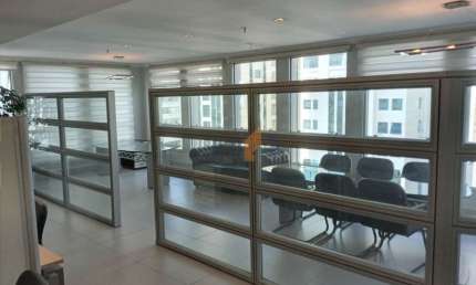 Conjunto comercial mobiliado, com 67 m² com quatro sala para locação