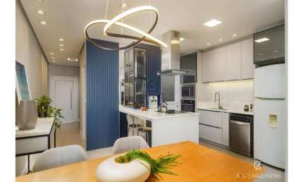 Casa semi mobiliada com 3 suítes à Venda no Bairro São José