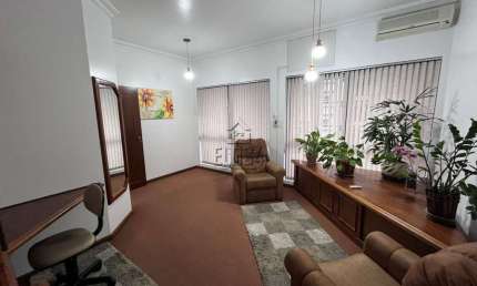 Sala Comercial com Cozinha e Banheiro no Centro de São Leopoldo