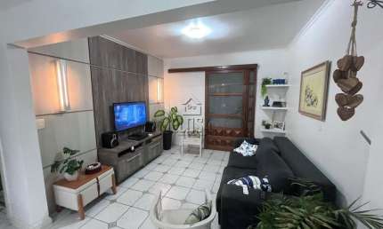 Imóvel 3 dormitórios, com pátio no bairro Santo André, São Leopoldo.