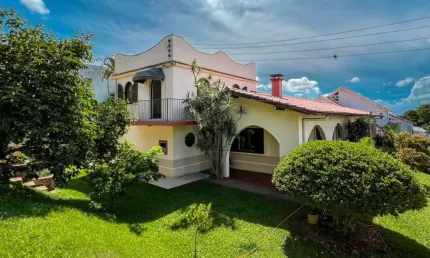 Casa para venda  no Bairro Jardim das Acácias em São Leopoldo