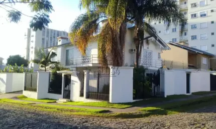 Casa para venda  no Bairro Cristo Rei em São Leopoldo