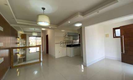 Casa Semi Mobiliada com Piscina em São José, São Leopoldo - Venda