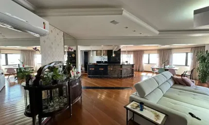 Aluguel de Apartamento com Sacada e Piscina no bairro Santo André, São Leopoldo