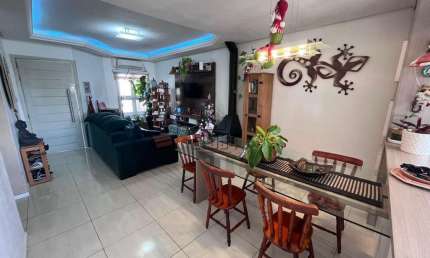 Casa à venda em São Leopoldo - Semi Mobiliada - Bairro Campestre