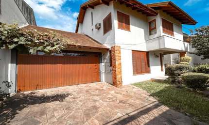 Casa Semi Mobiliada com Piscina em São Leopoldo - São José