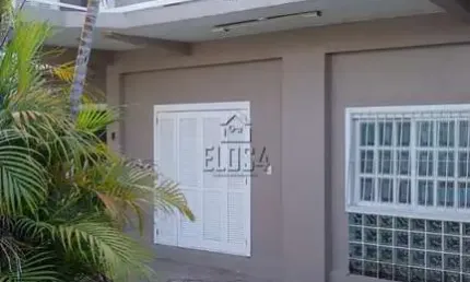 Casa à venda em São Leopoldo - Santos Dumont: Sacada, Churrasqueira, Lareira, Piscina e mais!
