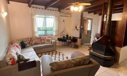 Casa semi mobiliada em São Leopoldo, Scharlau - Churrasqueira, Gás central, Portão eletrônico e mais!
