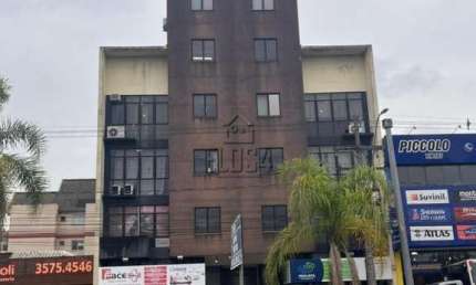 Sala Comercial à venda no Centro de São Leopoldo - Portaria 24h