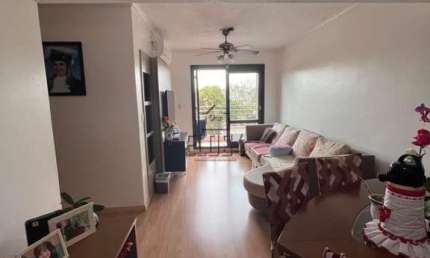 Apartamento à venda em São Leopoldo - Bairro São José - Com sacada e vaga coberta