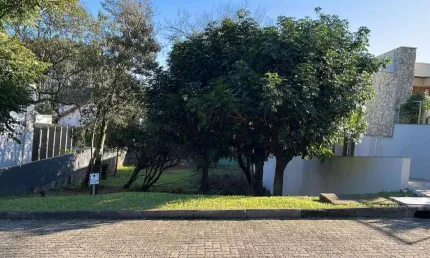 Terreno com 525m² e infraestrutura completa em São Leopoldo