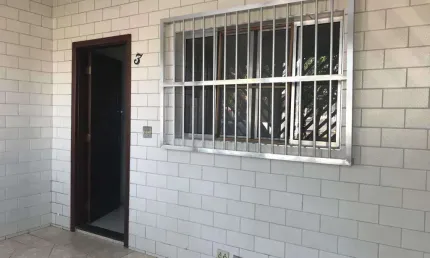 Casa com 2 dorms, Parque São Vicente, São Vicente - R$ 310 mil, Cod: 138130