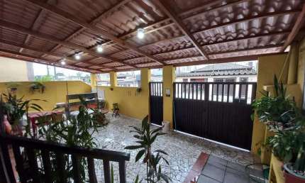 Casa com 5 dorms, Vila Mateo Bei, São Vicente - R$ 450 mil, Cod: 138453