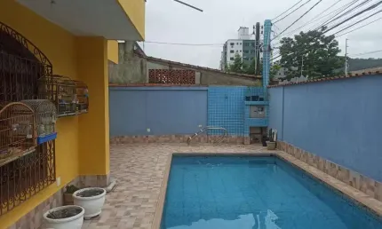 Sobrado com 4 dorms, Boqueirão, Praia Grande - R$ 2.3 mi, Cod: 138504