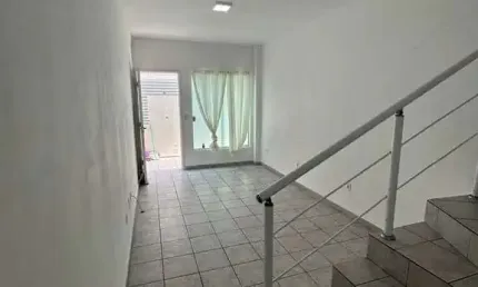 Sobrado de condomínio com 2 quartos, canto do forte, praia grande - r$ 450 mil, cod: 138659