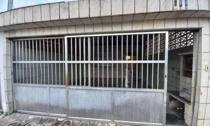 Casa com 2 quartos em São Vicente - Cidade de Praias!!!!!!!!!!!