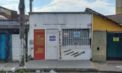 Loja c/frente p/supermercado e a poucos metros da R.Frei Gaspar