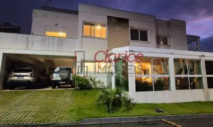 Sobrado alto padrão em condomínio fechado em são josé dos pinhais, casa alto padrão a venda em são josé dos pinhais, condomínio recanto das andorinhas