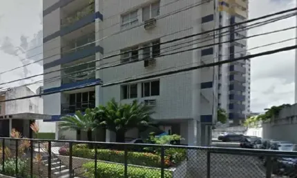 Edf Victor II - Apartamento espaçoso e super ventilado, próximo ao supermercado Extra das Graças