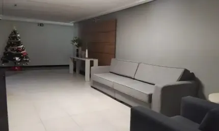 Apartamento à Venda na Torre – 3 Quartos, 2 Vagas, Andar Alto | Recife/PE