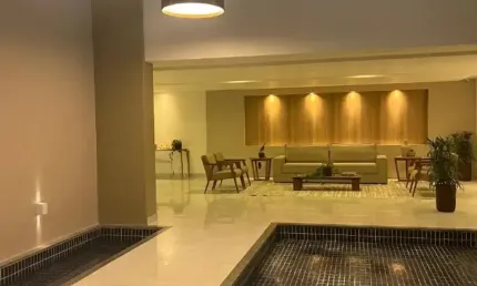 Amplo apartamento com 3 suítes em boa viagem – recife (pe), a poucos passos do colégio santa maria e com acesso imediato à via mangue.