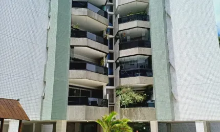 Cobertura para locação mobiliada com 240M² em Boa Viagem.