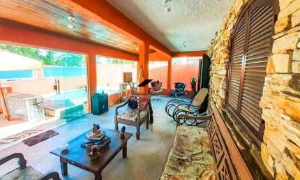 Casa com 5 quartos à venda no Centro, Maricá 