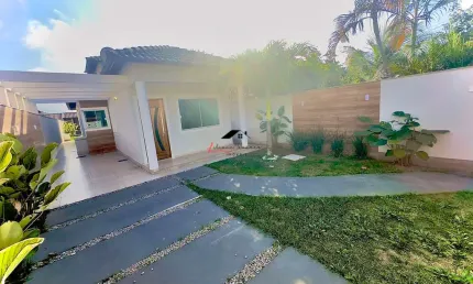 CASA 3 QUARTOS A POUCOS PASSOS DA PRAIA DE ITAIPUAÇU , MARICÁ/RJ