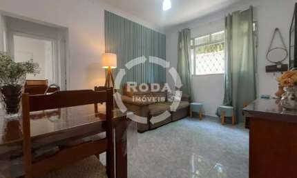 Apartamento Térreo 2 Dormitórios Reformado à Venda no Embaré – Santos/SP