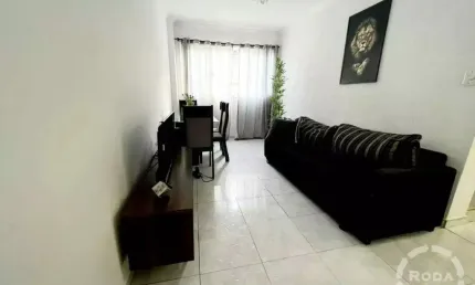Excelente apartamento reformado com um dormitório no marapé