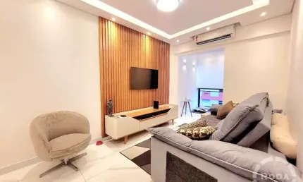 Apartamento reformado com 3 dormitórios (2 suítes) a 100m da praia – aparecida, santos