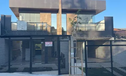 Casa Geminada Duplex Independente  à venda no bairro Santa  Branca ,162m² de área construida,3 quartos ,Belo Horizonte Mg